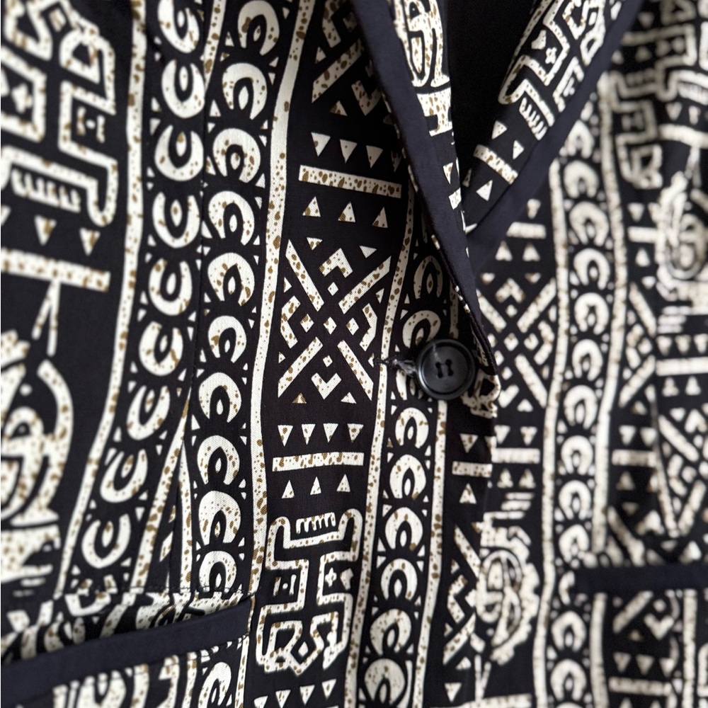 Black and White , and mustard Patterned tuxedo style Jacket elegant blazer - Picture 10 of 13